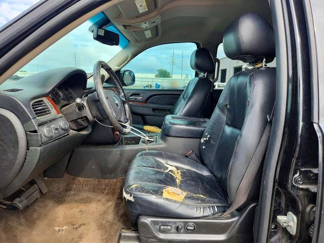 67789396 :رقم المزاد ، 1GNUKJE34AR131053 vin ، 2010 Chevrolet Suburban مزاد بيع