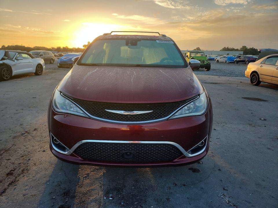 69620666 :رقم المزاد ، 2C4RC1GG3HR620382 vin ، 2017 Chrysler Pacifica مزاد بيع