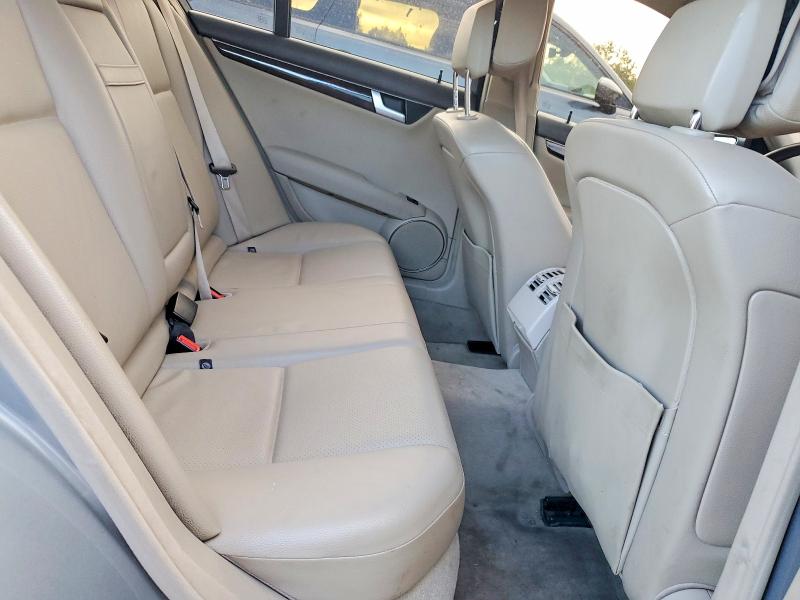 Продаж на аукціоні авто 2013 Mercedes-benz C, vin: WDDGF8AB7DA817760, номер лоту: 68996716
