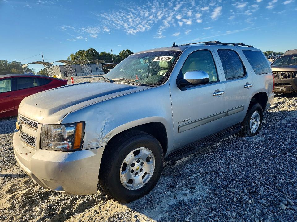 Продажа на аукционе авто 2011 Chevrolet Tahoe, vin: 1GNSCBE06BR191966, номер лота: 70684126