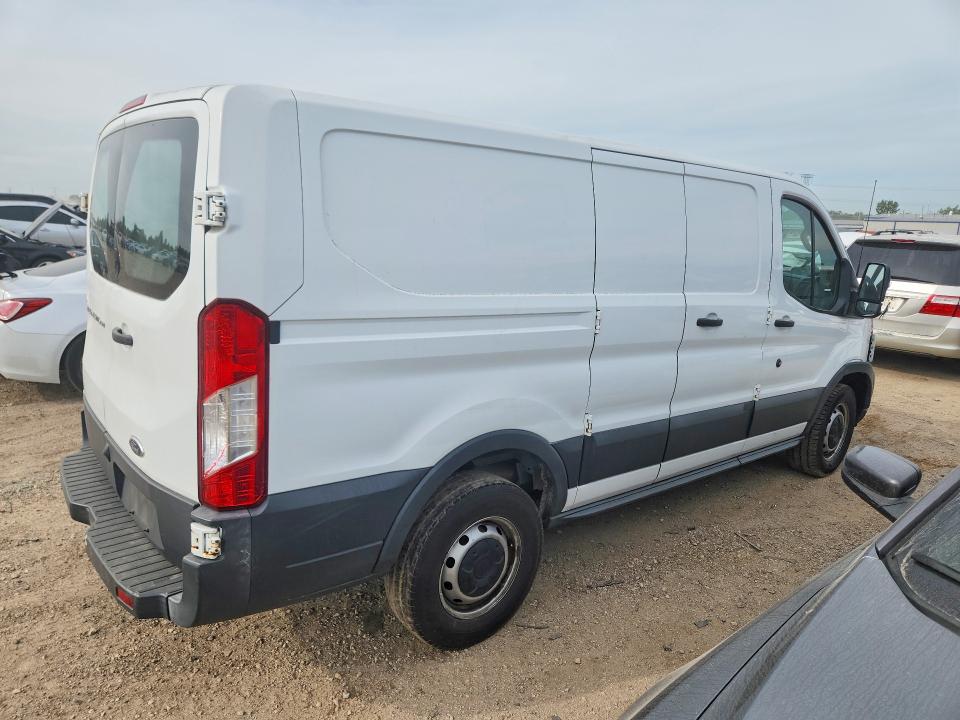 2017 Ford Transit მანქანა იყიდება აუქციონზე, vin: 1FTYR1ZM4HKB15043, აუქციონის ნომერი: 68045486