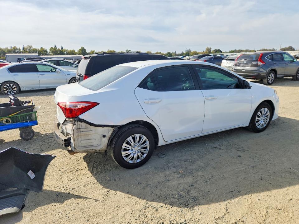 Продаж на аукціоні авто 2018 Toyota Corolla, vin: 5YFBURHEXJP770733, номер лоту: 70306626