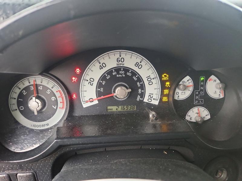 67715326 :رقم المزاد ، JTEBU11FX70070794 vin ، 2007 Toyota Fj Cruiser مزاد بيع