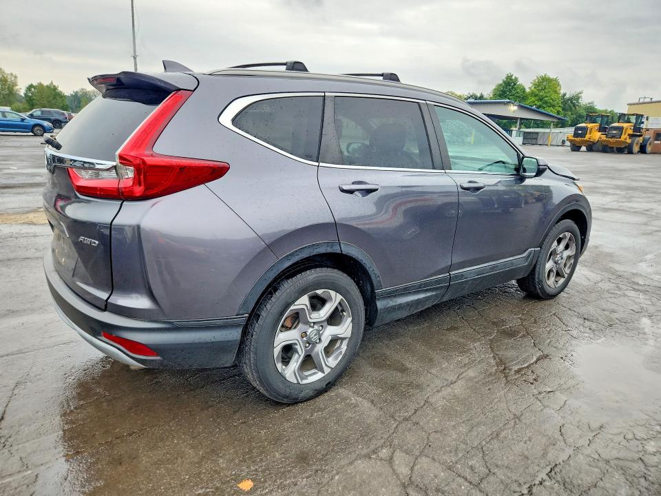 69598936 :رقم المزاد ، 2HKRW2H82HH611464 vin ، 2017 Honda Cr-v مزاد بيع