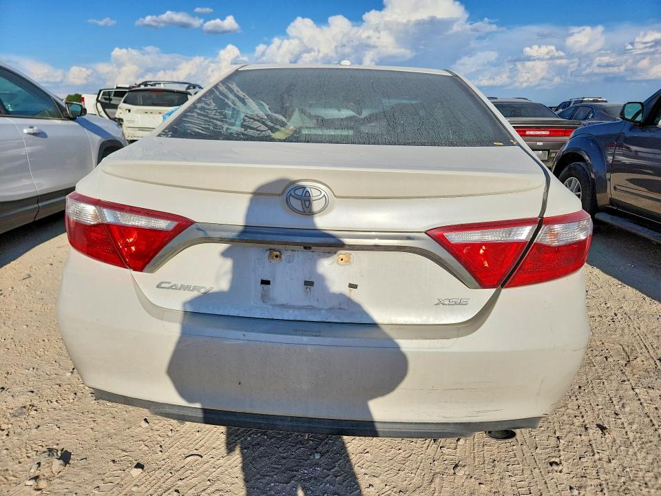 Продаж на аукціоні авто 2016 Toyota Camry, vin: 5YFBURHE8GP373109, номер лоту: 65947066