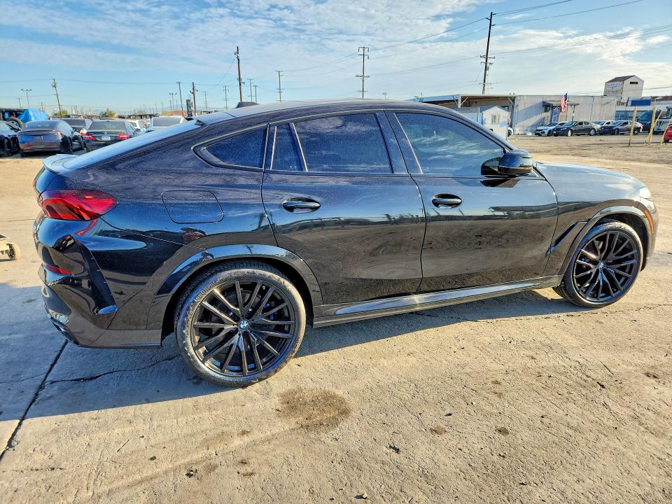 68270756 :رقم المزاد ، 5UX33EX06T9037799 vin ، 2026 Bmw X6 مزاد بيع