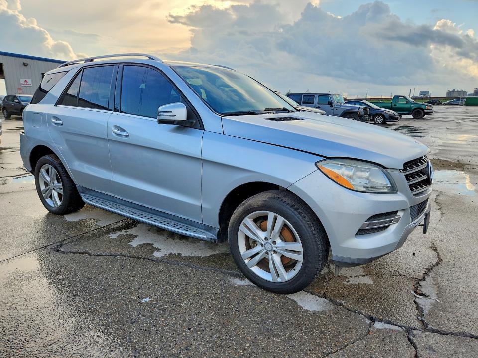 Продажа на аукционе авто 2013 Mercedes-benz Ml, vin: 4JGDA5JBXDA247582, номер лота: 68853446