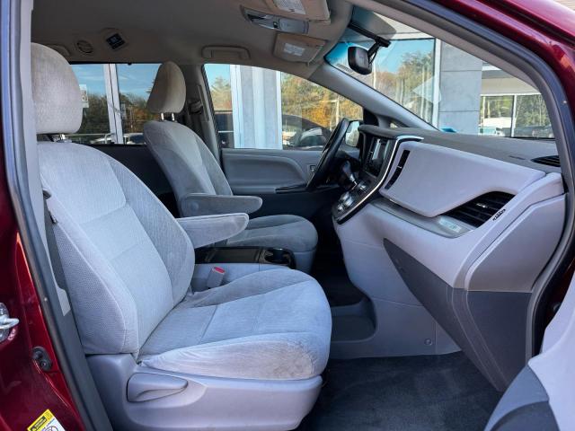 Продажа на аукционе авто 2016 Toyota Sienna, vin: 5TDKK3DC6GS703389, номер лота: 70468136