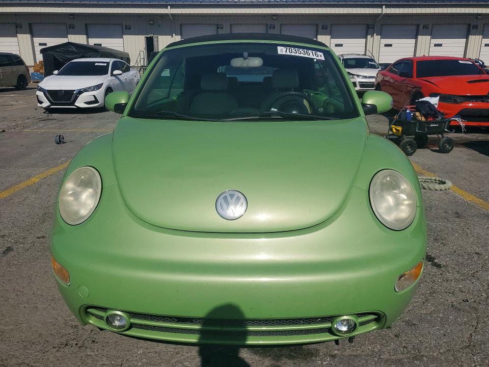 70353616 :رقم المزاد ، 3VWCD21Y64M306993 vin ، 2004 Volkswagen New Beetle مزاد بيع