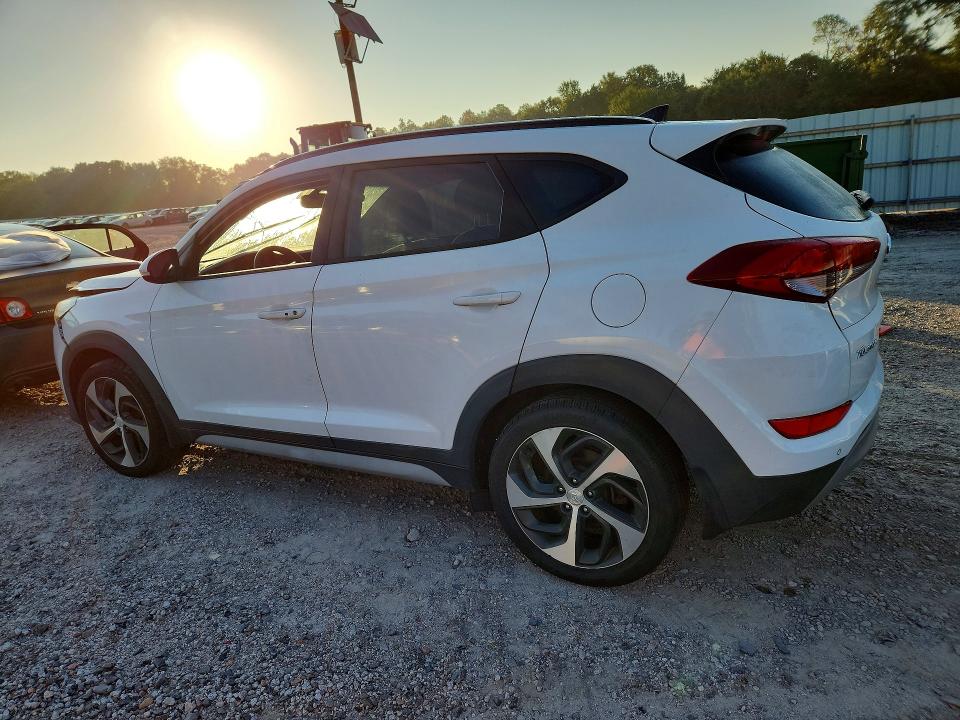 2018 Hyundai Tucson მანქანა იყიდება აუქციონზე, vin: KM8J3CA24JU756076, აუქციონის ნომერი: 65871826