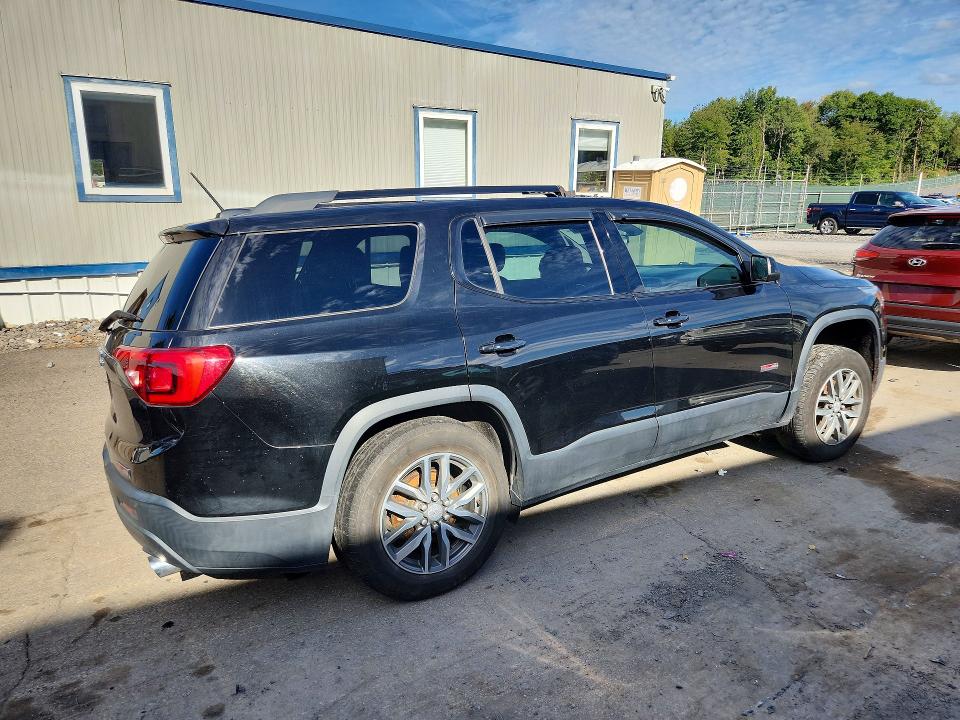 68030326 :رقم المزاد ، 1GKKNTLS1HZ181176 vin ، 2017 Gmc Acadia مزاد بيع
