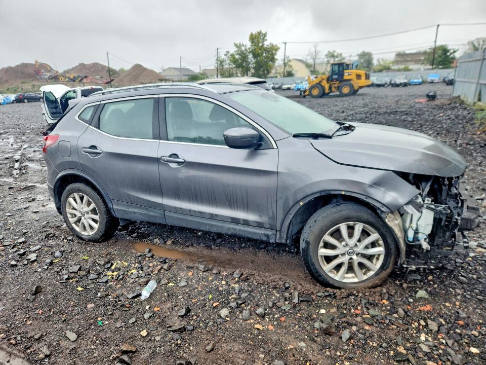 2020 Nissan Rogue Sport მანქანა იყიდება აუქციონზე, vin: JN1BJ1CW8LW641266, აუქციონის ნომერი: 70531966