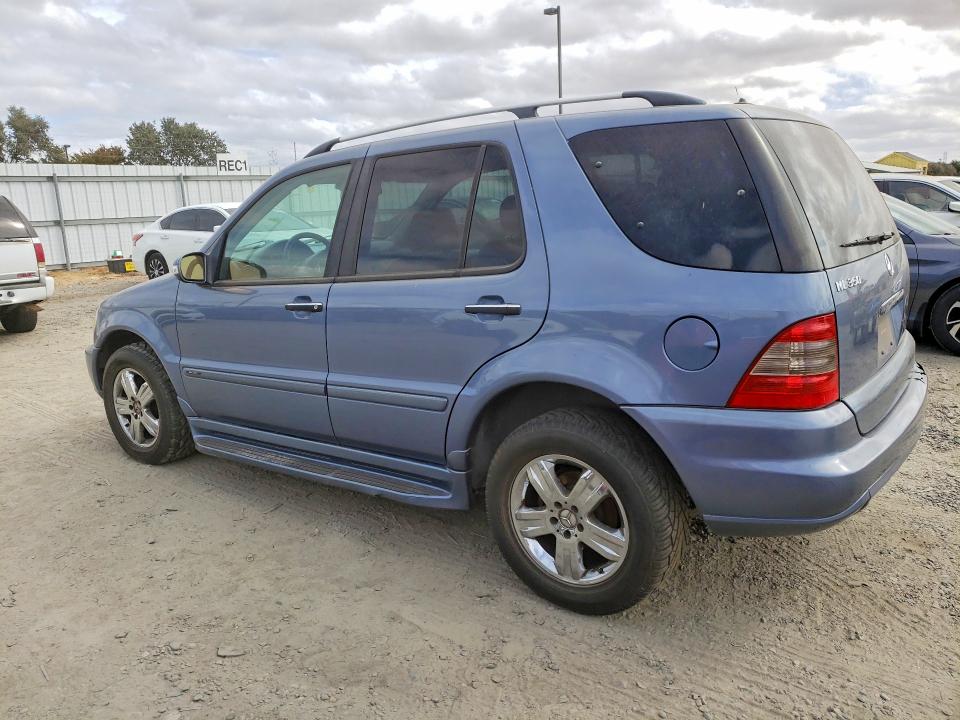 2005 Mercedes-benz Ml მანქანა იყიდება აუქციონზე, vin: 4JGAB57E85A547530, აუქციონის ნომერი: 67562546