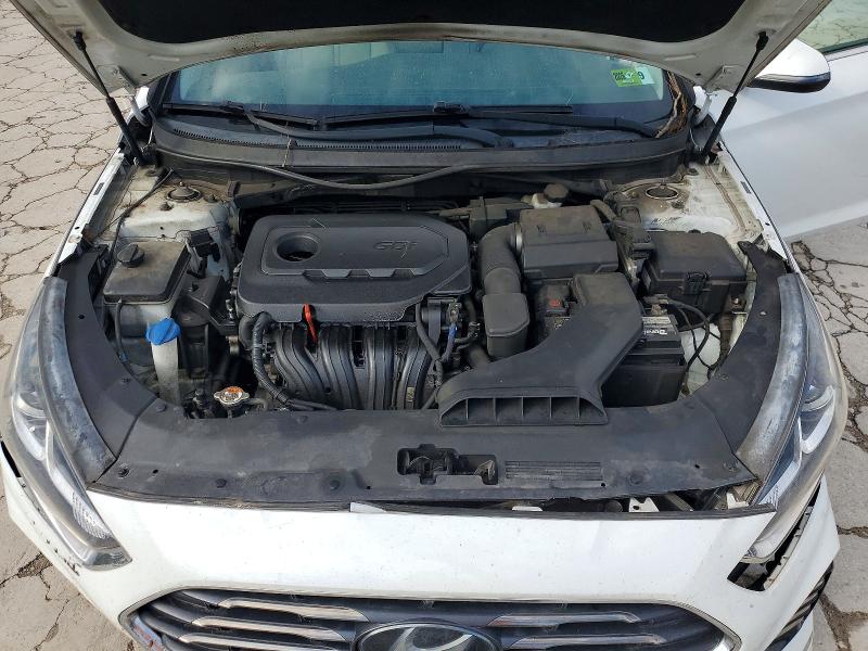 70179766 :رقم المزاد ، 5NPE34AF7JH684542 vin ، 2018 Hyundai Sonata مزاد بيع