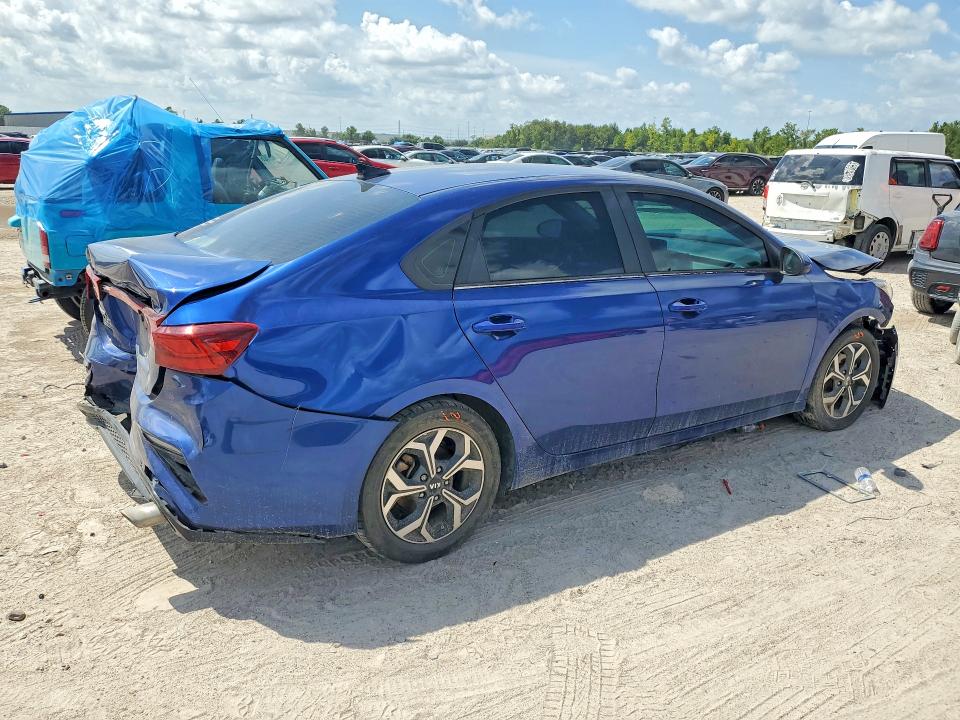 68837676 :رقم المزاد ، 3KPF24AD2LE259310 vin ، 2020 Kia Forte مزاد بيع