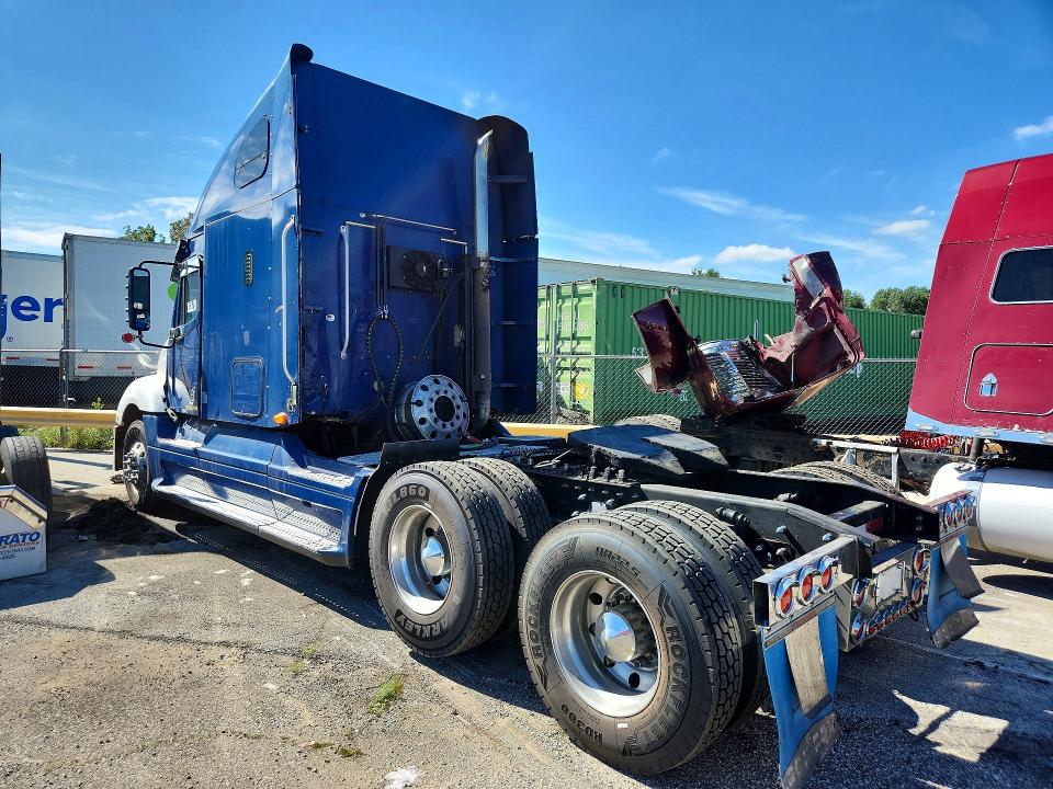 69918506 :رقم المزاد ، 1FUJA6CK47LY29205 vin ، 2007 Freightliner Conventional مزاد بيع