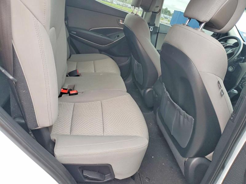 69777836 :رقم المزاد ، 5XYZT3LB2JG560594 vin ، 2018 Hyundai Santa Fe Sport مزاد بيع