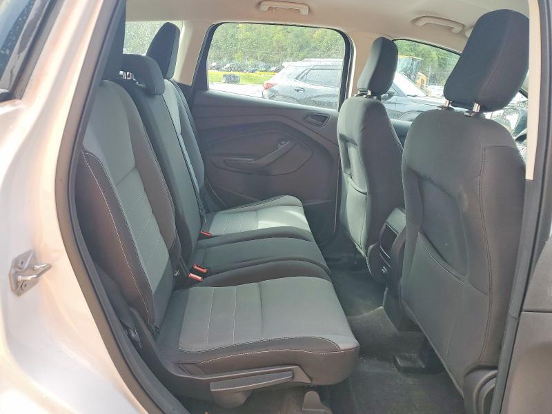 2018 Ford Escape მანქანა იყიდება აუქციონზე, vin: 1FMCU0F70JUB69690, აუქციონის ნომერი: 69899286
