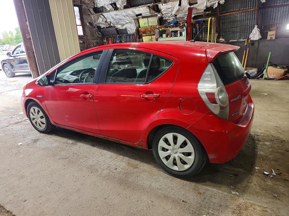 Продажа на аукционе авто 2014 Toyota Prius C, vin: JTDKDTB31E1069304, номер лота: 68664876