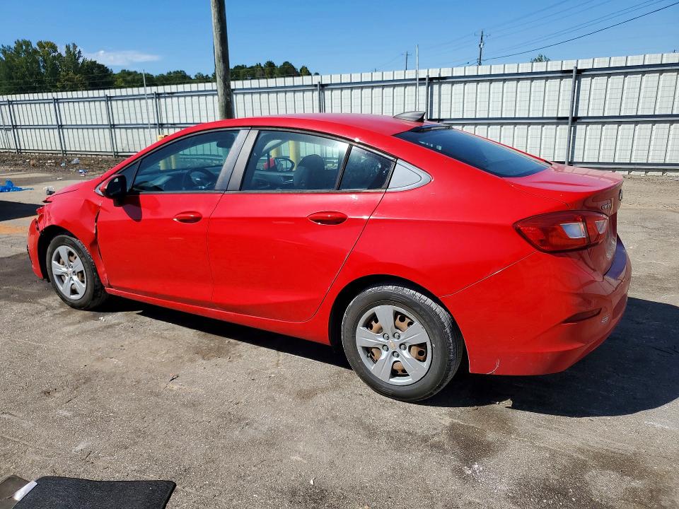 70518376 :رقم المزاد ، 1G1BC5SM6H7270665 vin ، 2017 Chevrolet Cruze مزاد بيع