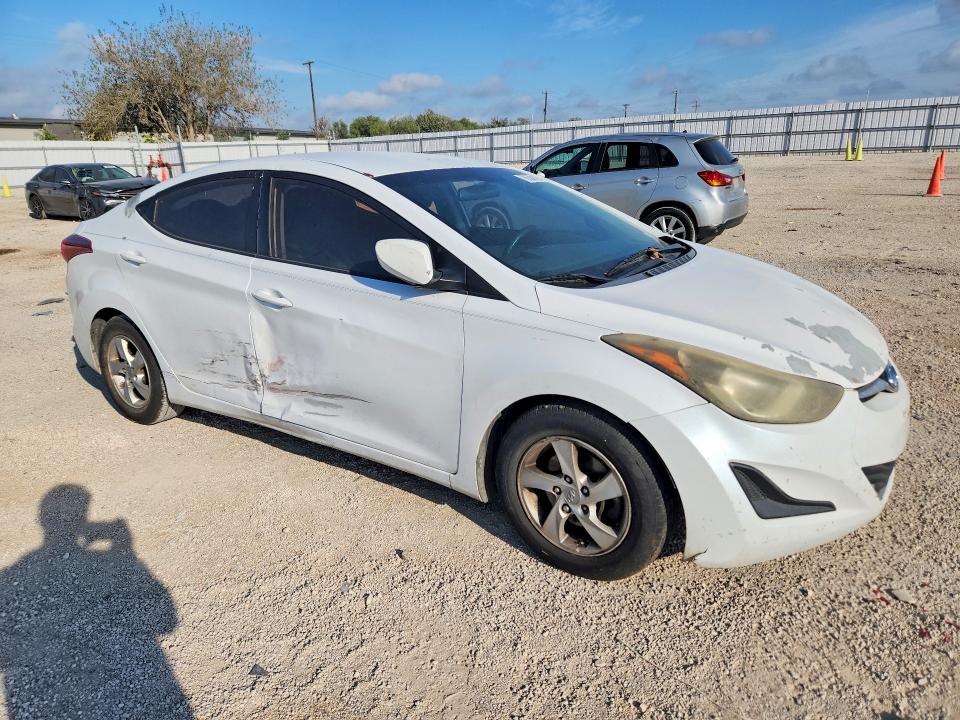 Продажа на аукционе авто 2015 Hyundai Elantra, vin: 5NPDH4AE9FH649528, номер лота: 70630146