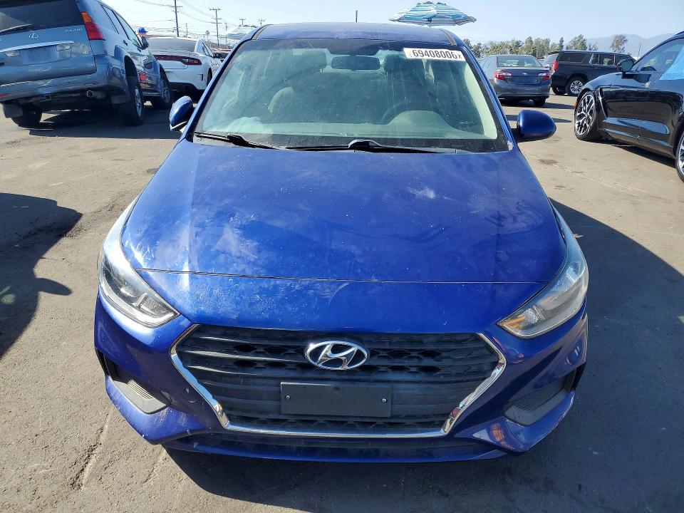 69408006 :رقم المزاد ، 3KPC24A31JE005658 vin ، 2018 Hyundai Accent مزاد بيع