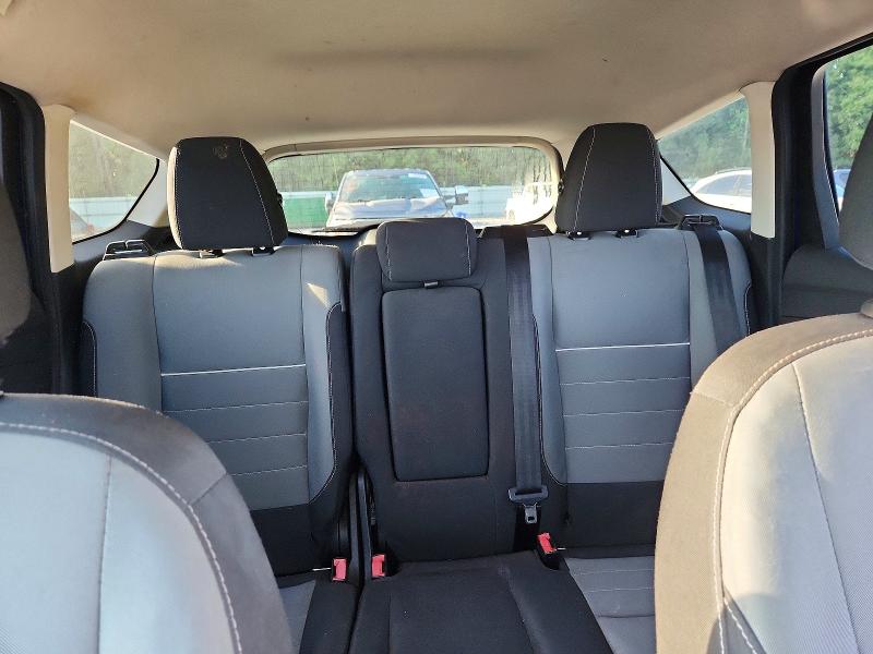 2015 Ford Escape მანქანა იყიდება აუქციონზე, vin: 1FMCU0GX7FUA57913, აუქციონის ნომერი: 70821956
