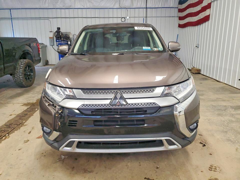 69354226 :رقم المزاد ، JA4AZ3A3XLZ013644 vin ، 2020 Mitsubishi Outlander مزاد بيع