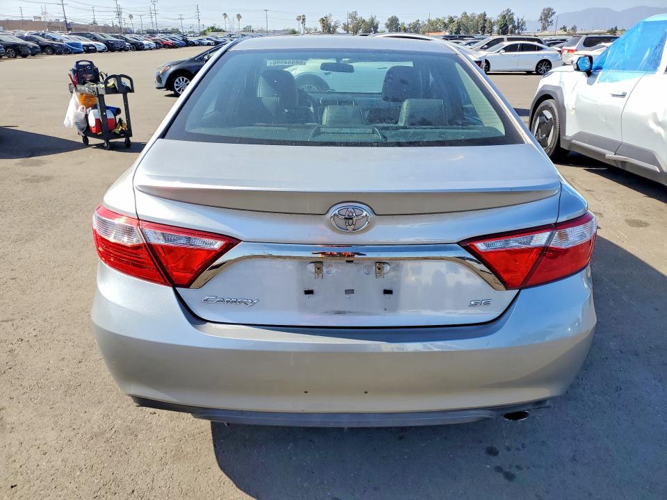 2017 Toyota Camry მანქანა იყიდება აუქციონზე, vin: 4T1BF1FK1HU639364, აუქციონის ნომერი: 68944996