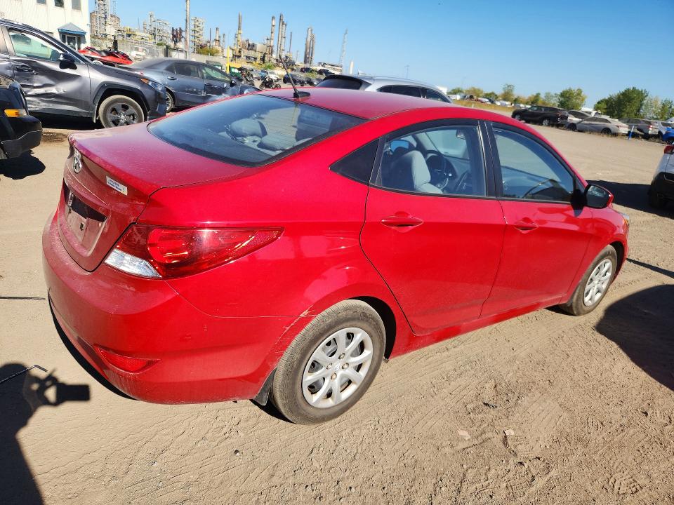 2014 Hyundai Accent მანქანა იყიდება აუქციონზე, vin: KMHCT4AEXEU701470, აუქციონის ნომერი: 70141756