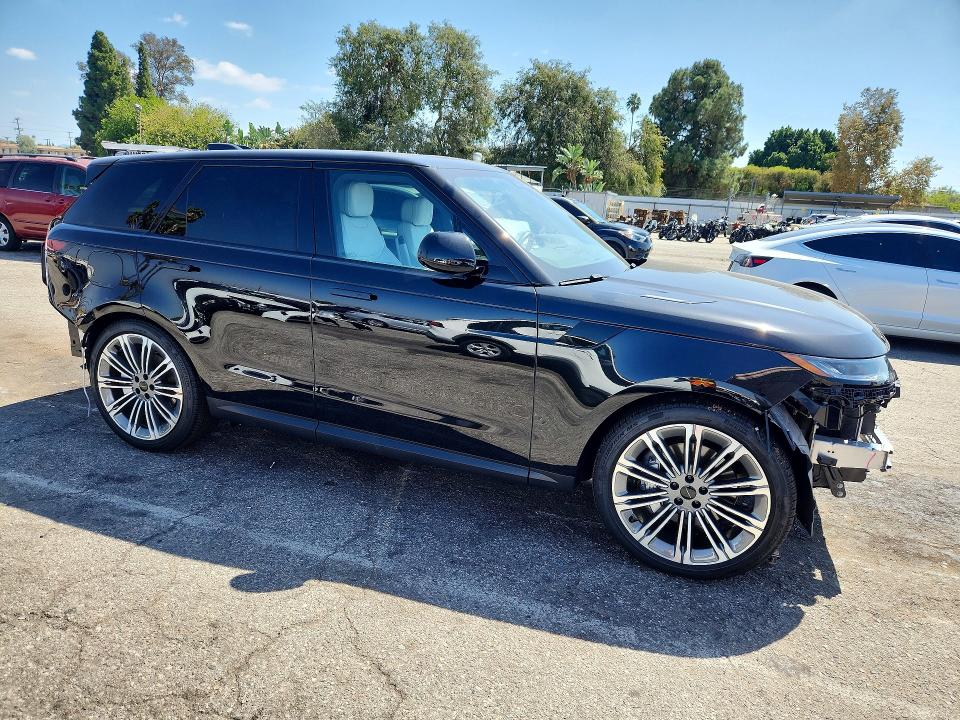 2026 Land Rover Range Rover Sport მანქანა იყიდება აუქციონზე, vin: SAL1P9EU5TA630832, აუქციონის ნომერი: 69503676