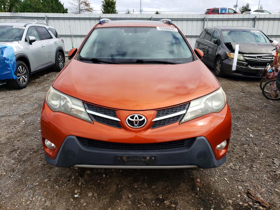 Продажа на аукционе авто 2015 Toyota Rav4, vin: JTMRFREV6FD155099, номер лота: 70508846