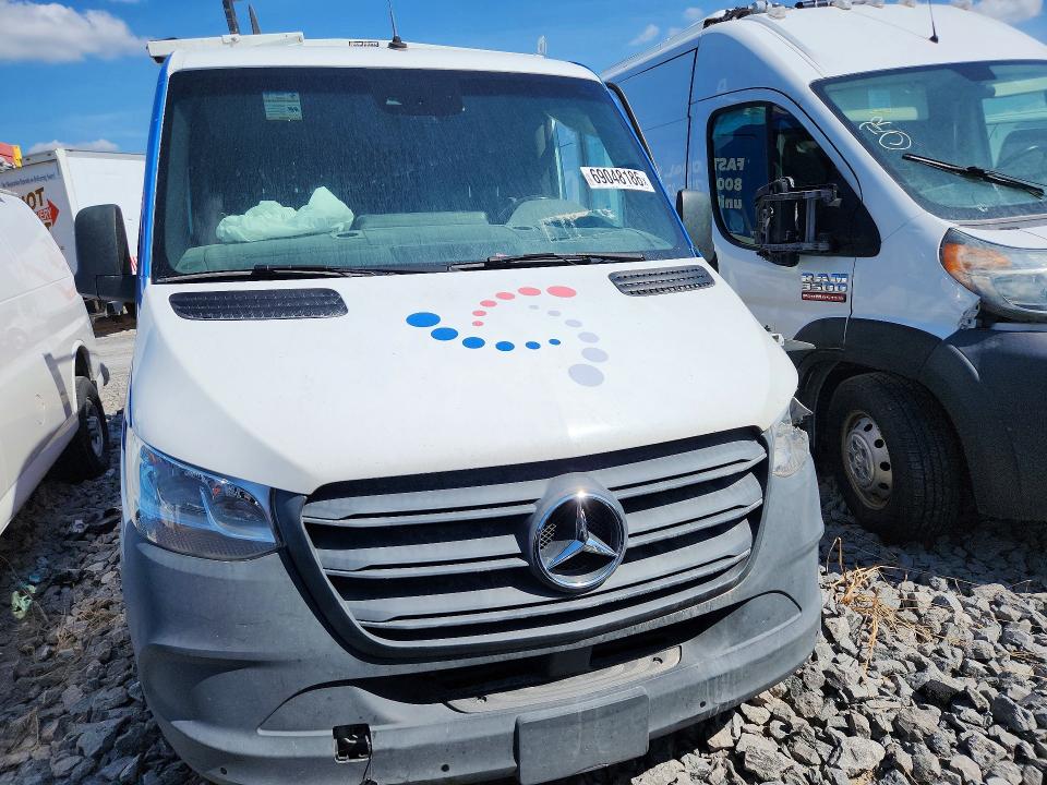 2022 Mercedes-benz Sprinter მანქანა იყიდება აუქციონზე, vin: W1Y40BHY3NT083464        , აუქციონის ნომერი: 69048186