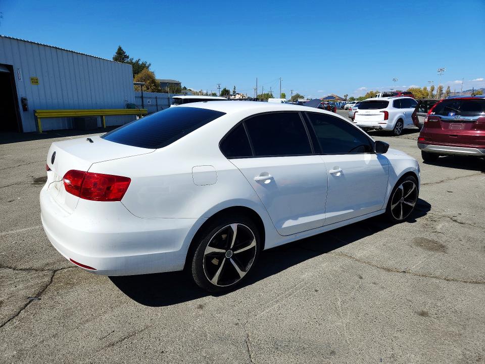 2014 Volkswagen Jetta მანქანა იყიდება აუქციონზე, vin: 3VW2K7AJXEM375026, აუქციონის ნომერი: 67432066