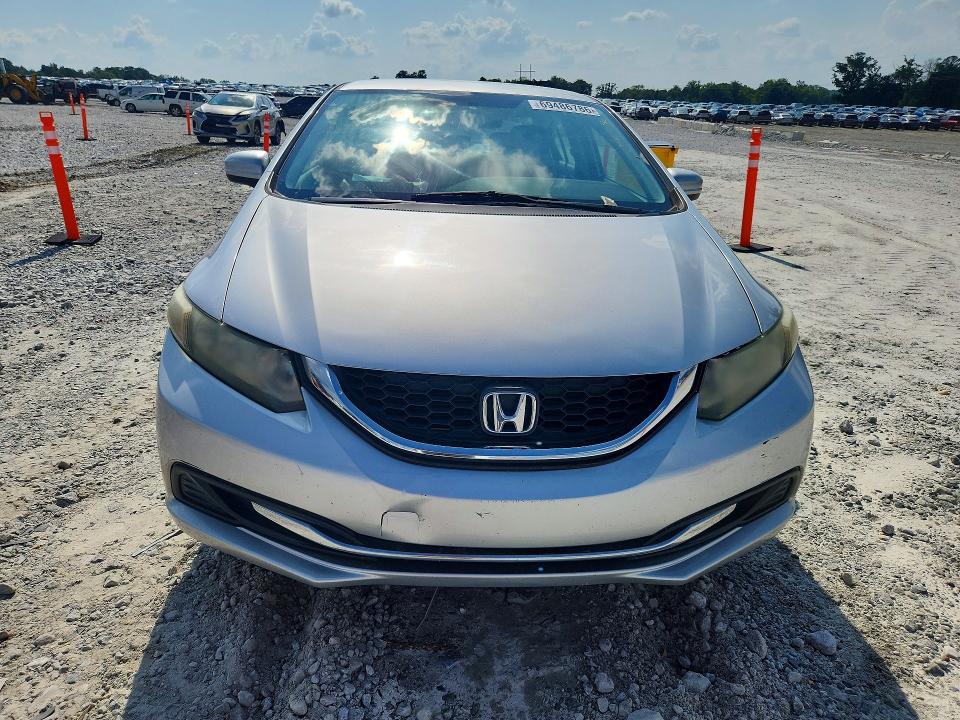69486786 :رقم المزاد ، 19XFB2F54FE057790 vin ، 2015 Honda Civic مزاد بيع