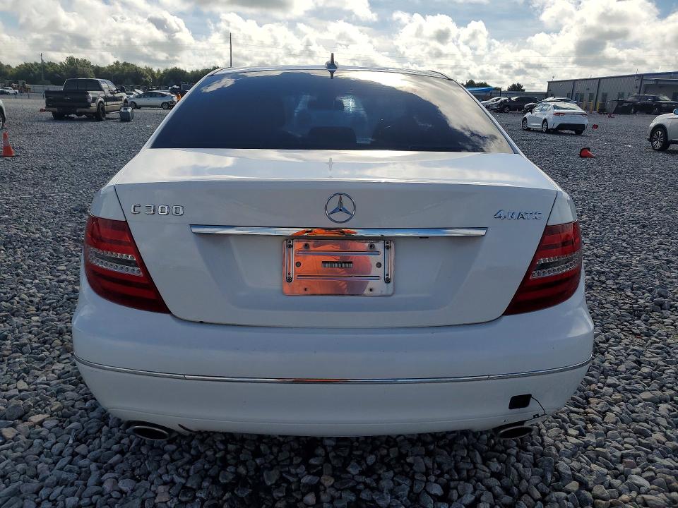 2014 Mercedes-benz C მანქანა იყიდება აუქციონზე, vin: WDDGF8AB7EG180514, აუქციონის ნომერი: 66516866