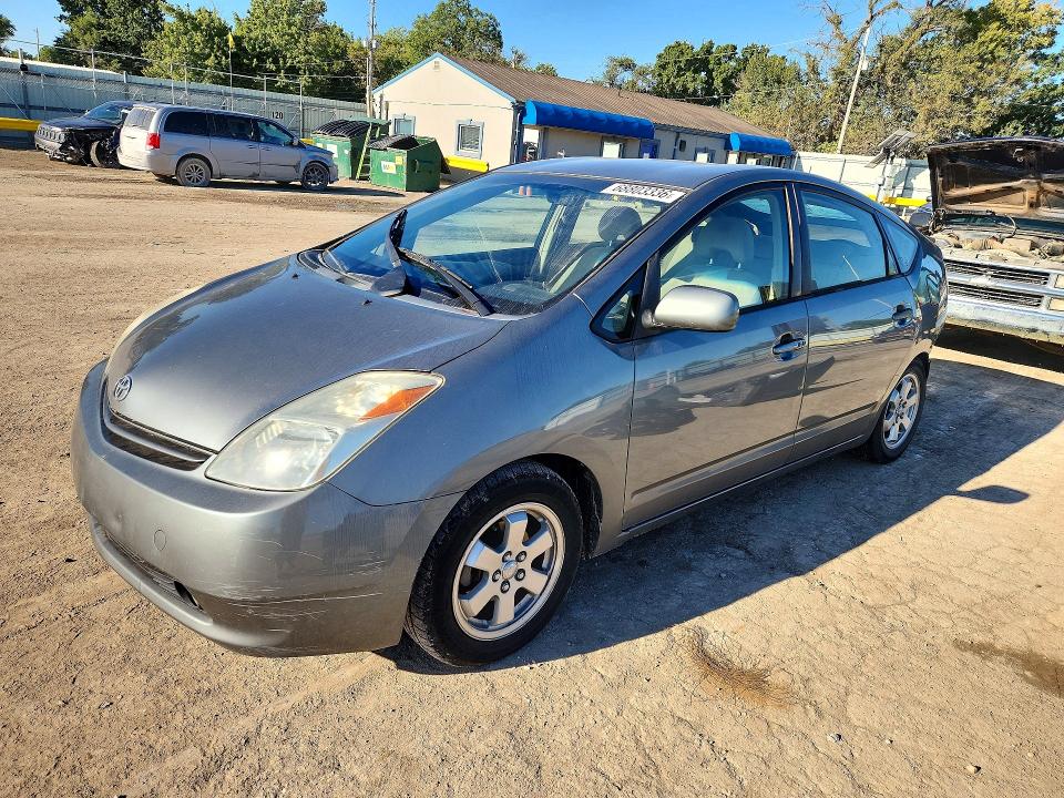 2005 Toyota Prius მანქანა იყიდება აუქციონზე, vin: JTDKB20U853093177, აუქციონის ნომერი: 68803336