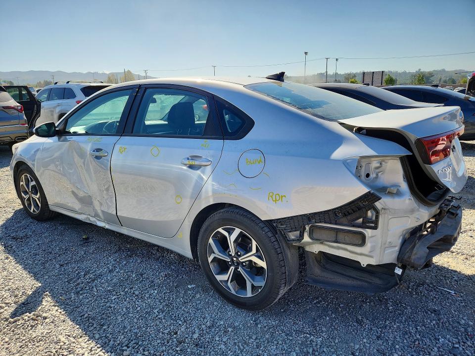 70550776 :رقم المزاد ، 3KPF24AD2ME330300 vin ، 2021 Kia Forte مزاد بيع