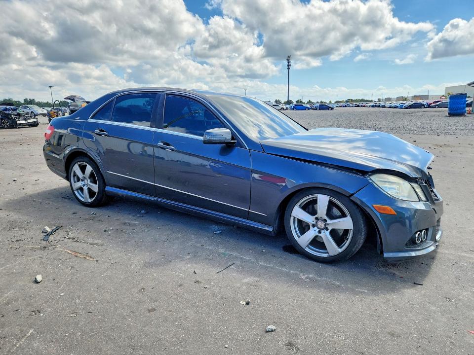 2010 Mercedes-benz E მანქანა იყიდება აუქციონზე, vin: WDDHF5GB0AA206183, აუქციონის ნომერი: 70600216