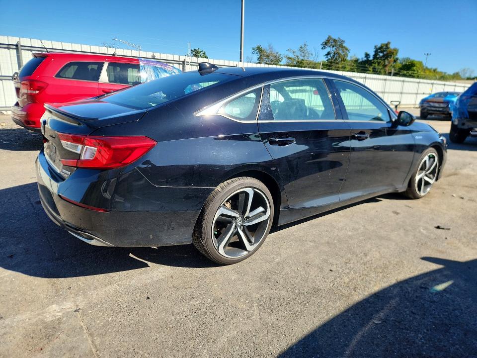 Продажа на аукционе авто 2022 Honda Accord, vin: 1HGCV3F26NA011953, номер лота: 68058656