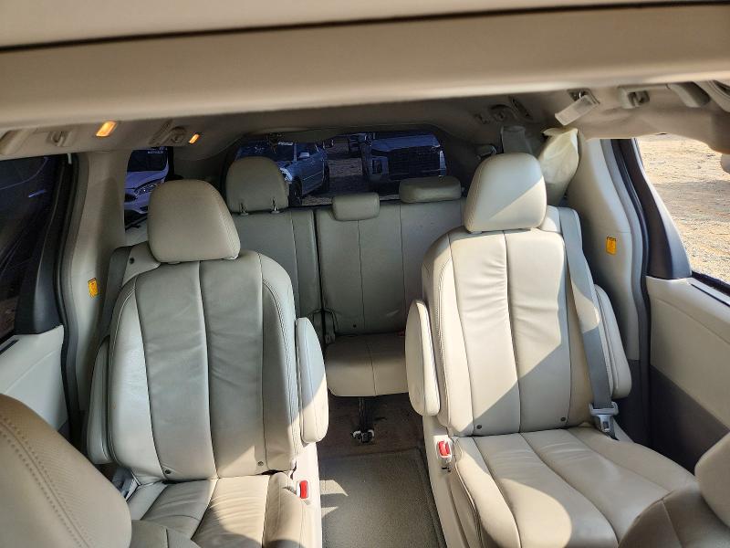 2013 Toyota Sienna მანქანა იყიდება აუქციონზე, vin: 5TDDK3DCXDS056337, აუქციონის ნომერი: 68272076