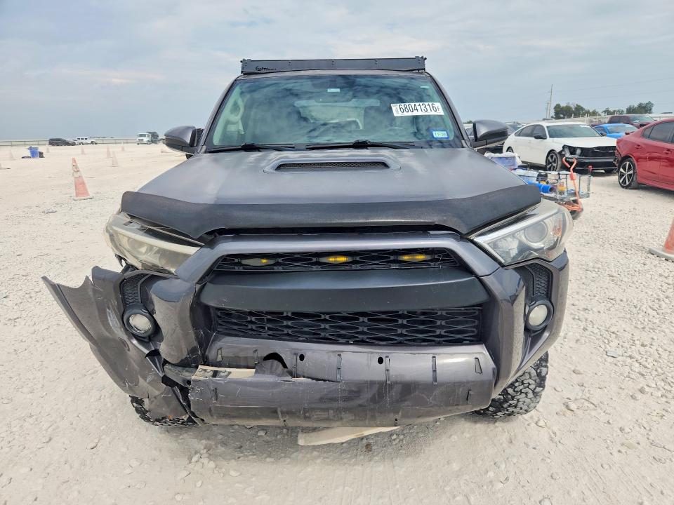Aukcja sprzedaży 2017 Toyota 4runner, vin: JTEBU5JR2H5461895, numer aukcji: 68041316