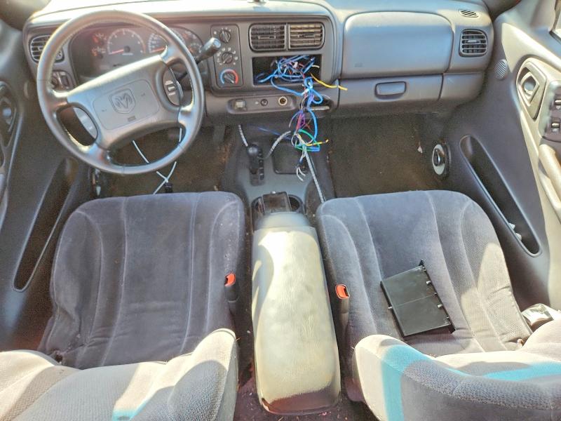 2000 Dodge Dakota მანქანა იყიდება აუქციონზე, vin: 1B7HG2AZ7YS751538, აუქციონის ნომერი: 68449796