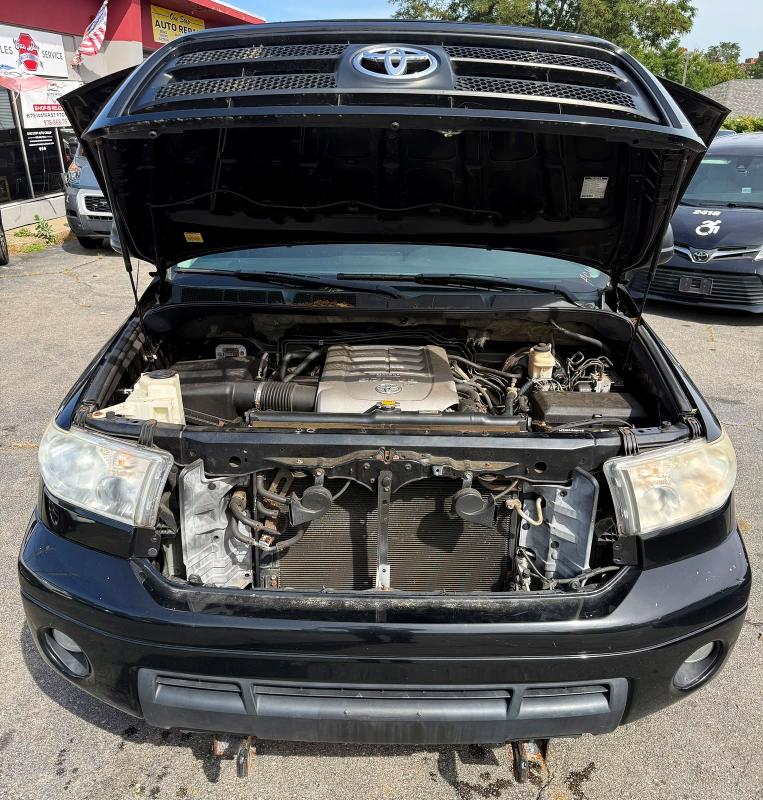 70855446 :رقم المزاد ، 5TFUY5F14AX157191 vin ، 2010 Toyota Tundra مزاد بيع