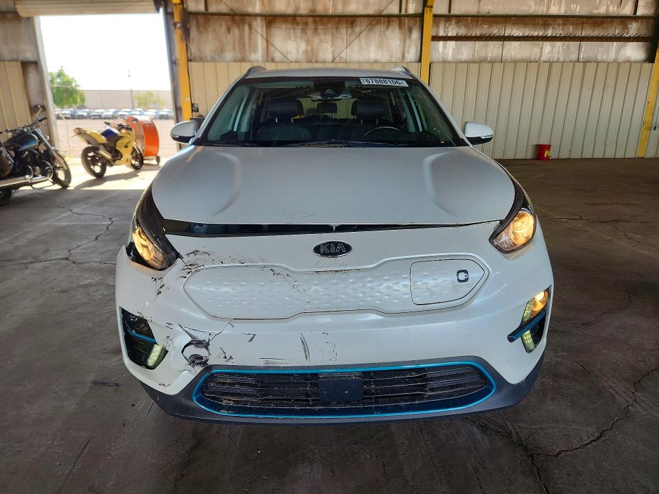 67888106 :رقم المزاد ، KNDCC3LGXL5065301 vin ، 2020 Kia Niro مزاد بيع