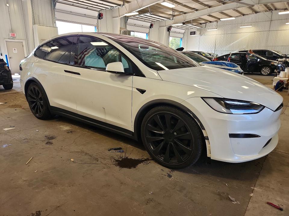 Продажа на аукционе авто 2022 Tesla Model X, vin: 7SAXCBE51NF356992, номер лота: 67490676