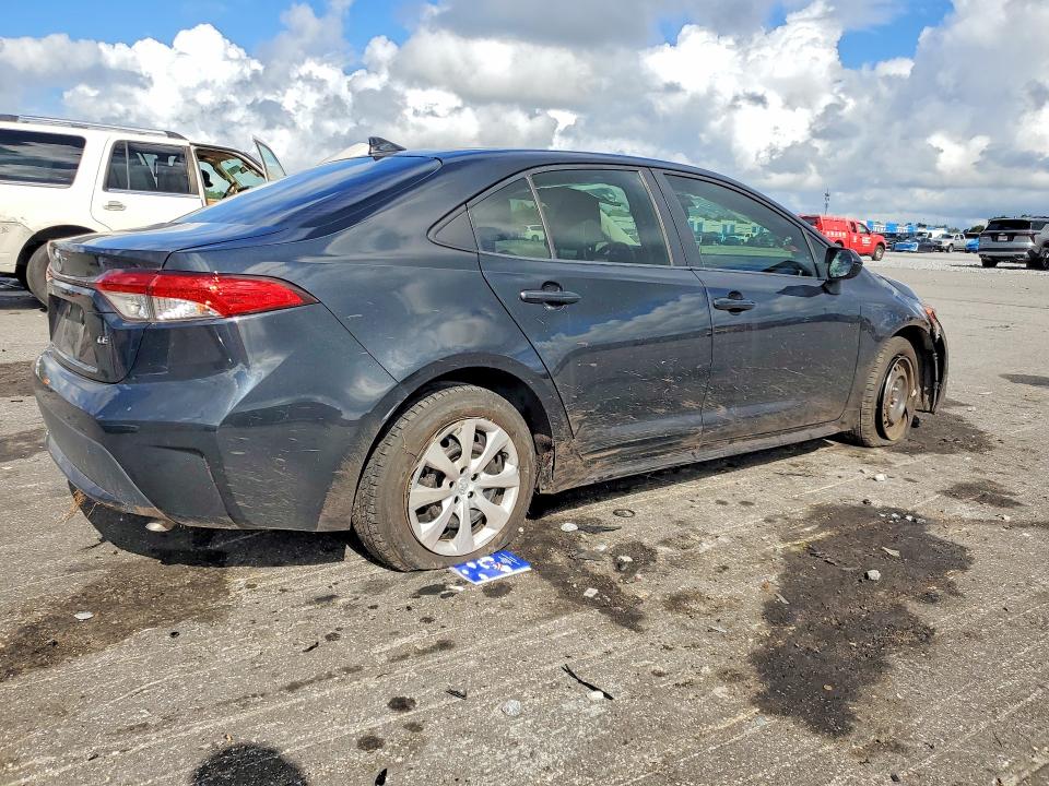 67665886 :رقم المزاد ، JTDEPMAE0MJ126930 vin ، 2021 Toyota Corolla مزاد بيع