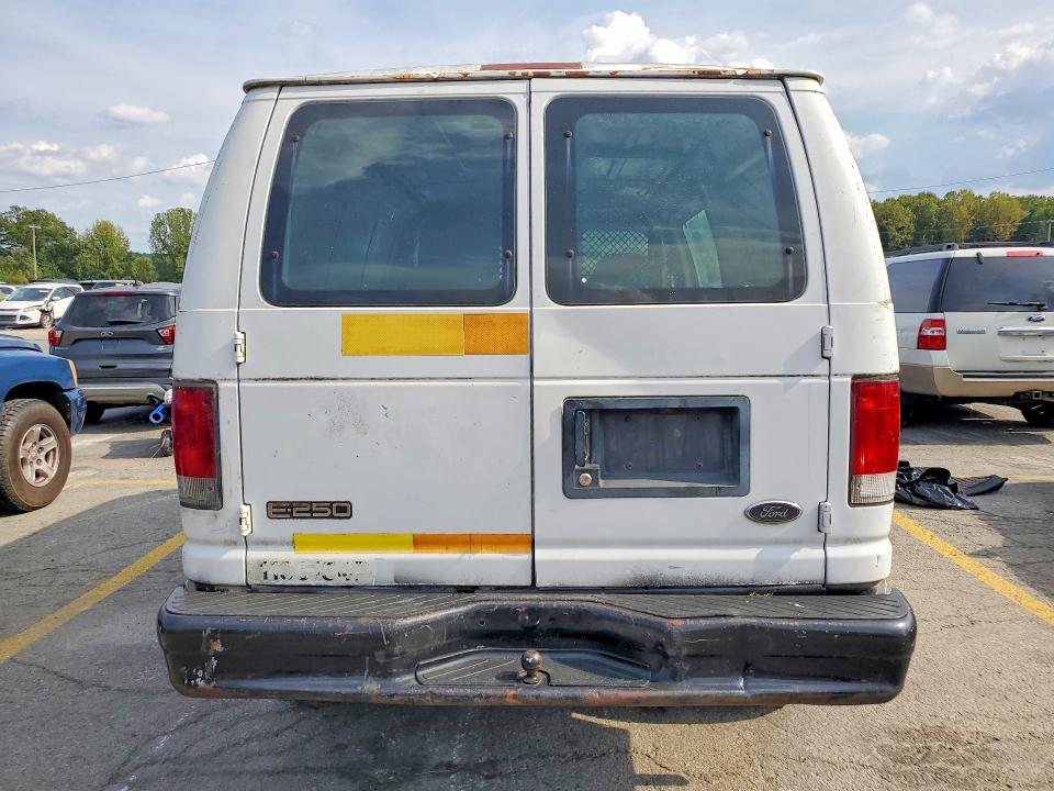 2000 Ford E250 მანქანა იყიდება აუქციონზე, vin: 1FTNE2429YHB50068, აუქციონის ნომერი: 65656336