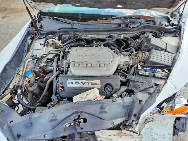 68884766 :رقم المزاد ، 1HGCM66594A010244 vin ، 2004 Honda Accord مزاد بيع
