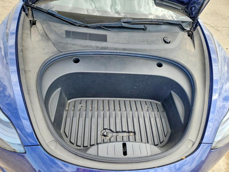 68190266 :رقم المزاد ، 5YJ3E1EA5NF288869 vin ، 2022 Tesla Model 3 مزاد بيع